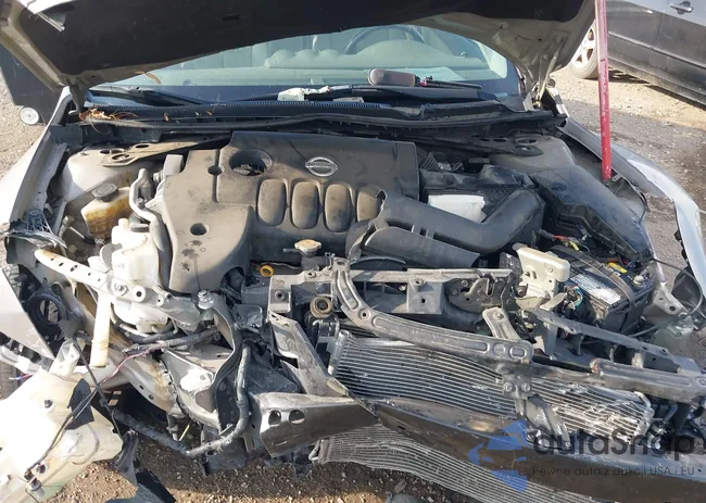 1N4AL2AP5CC161021: 42964561