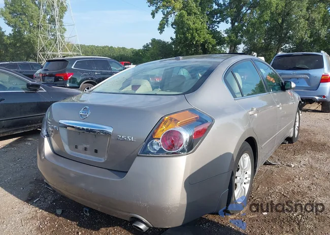 1N4AL2AP5CC161021: 42964561