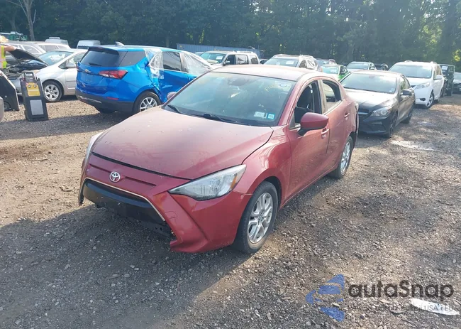 3MYDLBYV9JY315957: 42964673