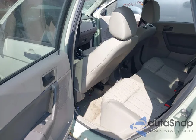 1FAHP3FN8AW105313: 42964869