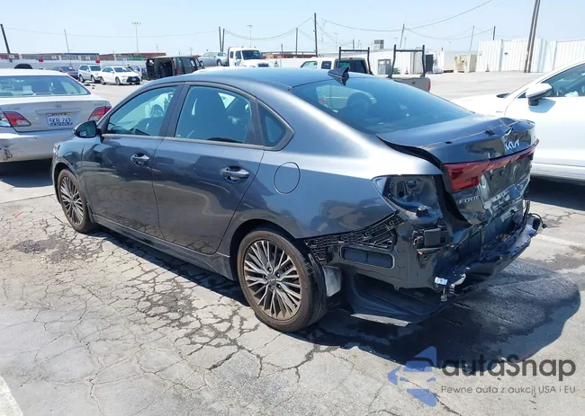 3KPF54AD7RE712465: 42964103