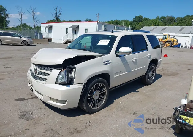 1GYS3CEF0DR104742: 42964141