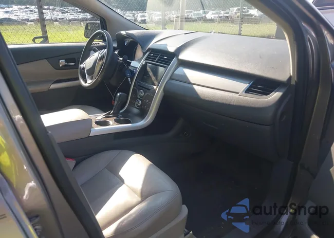 2FMDK3JC6CBA61941: 42964185