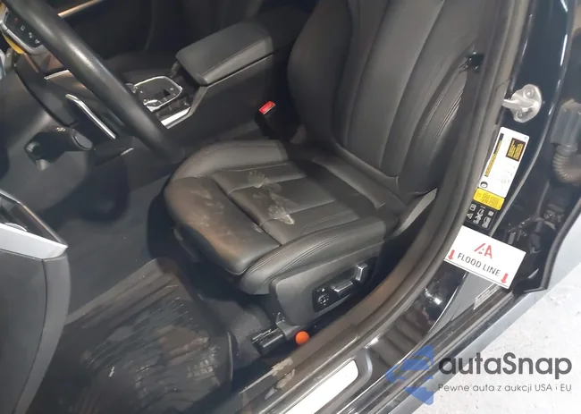 WBA5R7C56KAJ82681: 42964251