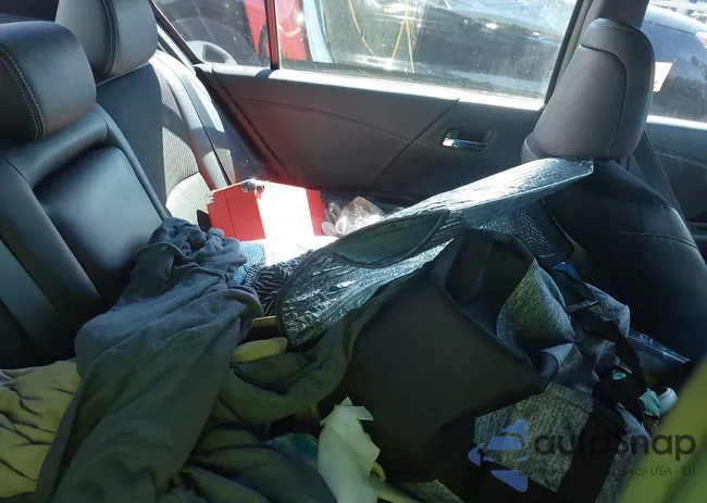 1HGCR2F53GA157951: 42964259