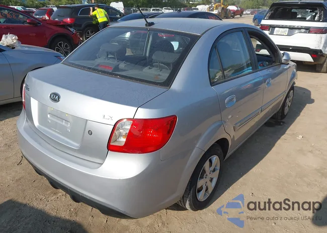 KNADH4A3XA6692998: 42965488