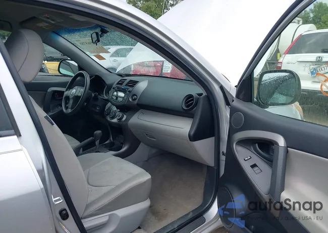 JTMZF33V59D000659: 42965788