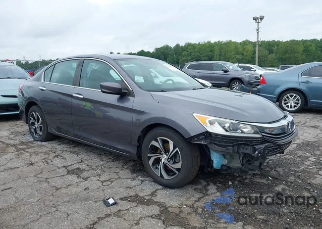 1HGCR2F34GA105047: 42964986