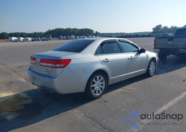 3LNHL2JC9CR800908: 42965101