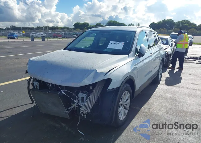 3VV1B7AX0KM064561: 42965137