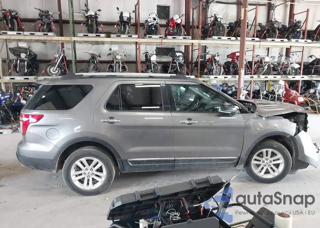 1FMHK8D86CGB00171: 42965347