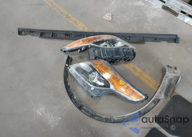 1FMHK8D86CGB00171: 42965347