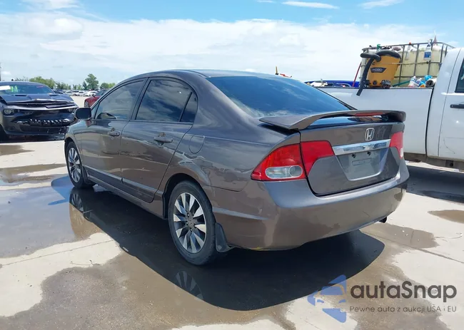 2HGFA1F88AH523565: 42966468