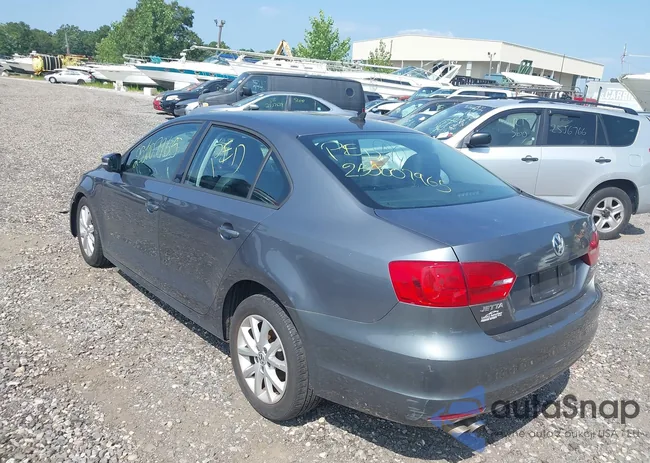 3VWDP7AJ5CM387477: 42966516