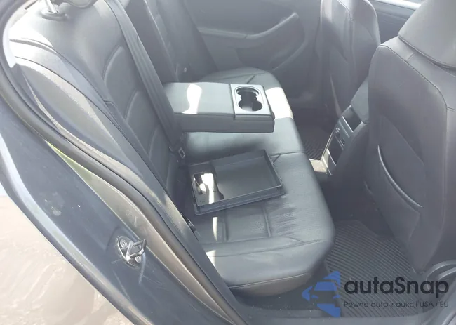 3VWDP7AJ5CM387477: 42966516