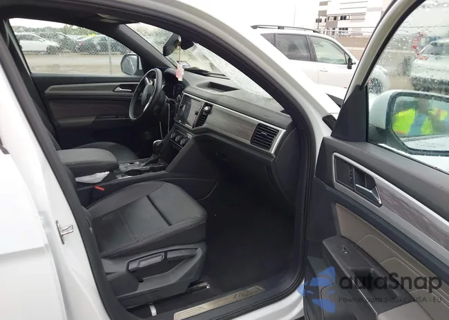 1V2WE2CA8NC205761: 42966664