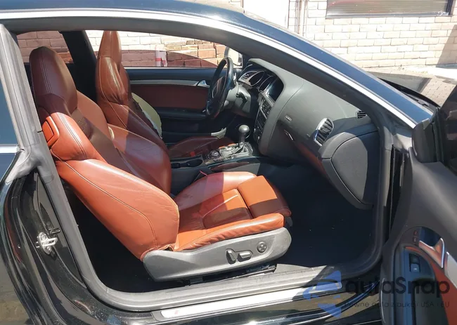 WAURV78T19A004692: 42966981