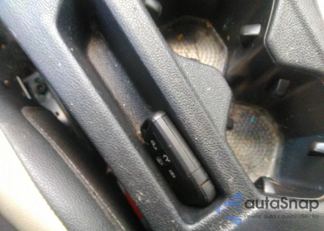 3VWC57BU5MM058077: 42966291