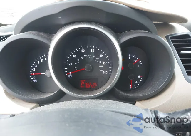 KNDJT2A69D7575110: 42966299