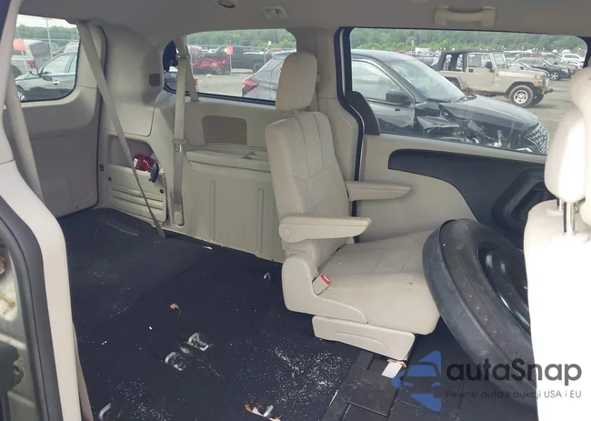 2D4RN4DG8BR771776: 42966333