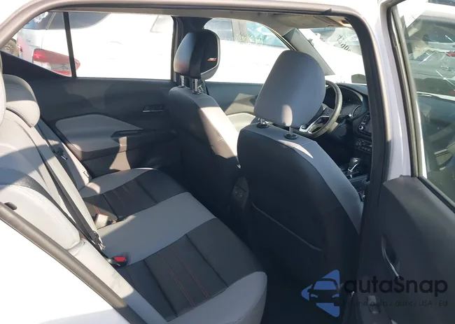 3N1CP5DV2PL481493: 42966341