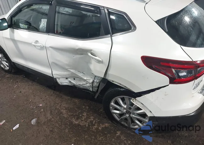 JN1BJ1CW2LW647497: 42967455