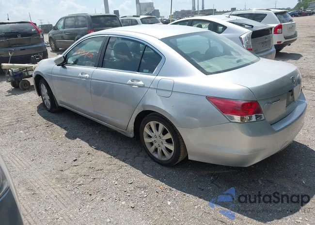 1HGCP26318A052444: 42967458