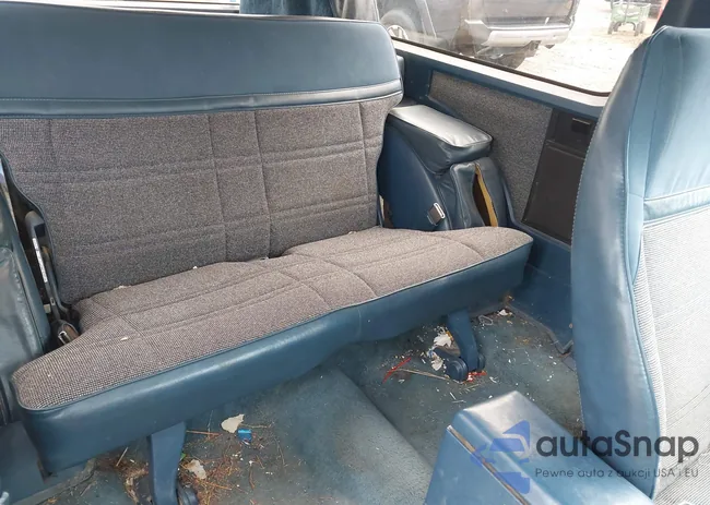 1GNCT18RXH8108451: 42967603