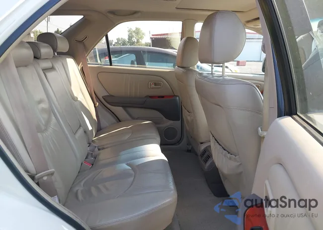 JT6HF10U7Y0157652: 42967674