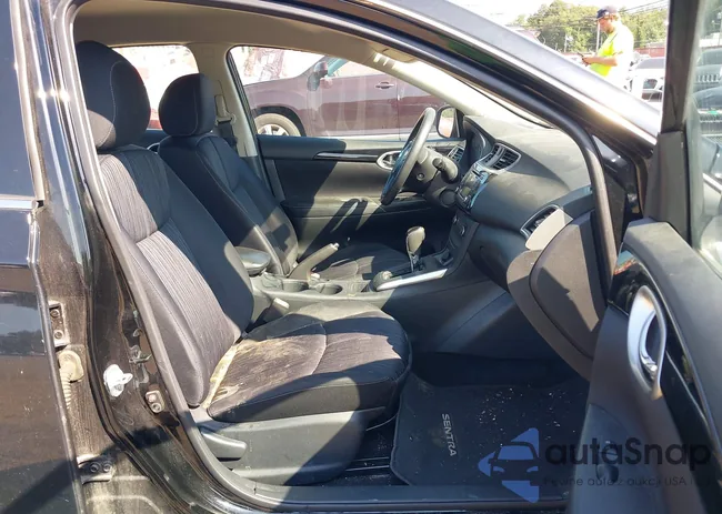 3N1AB7AP0GY246004: 42967747