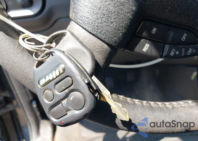 1FMZU75W84UA55923: 42967764