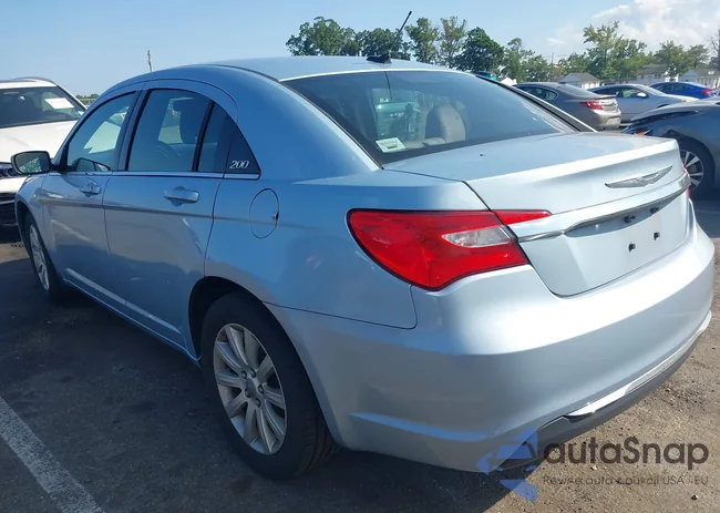 1C3CCBBBXDN683546: 42967900