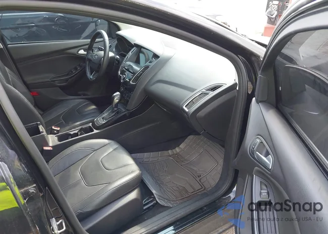 1FADP3N29HL313301: 42967958