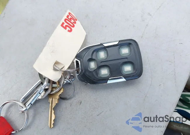 1GCPWDED0KZ114529: 42967143