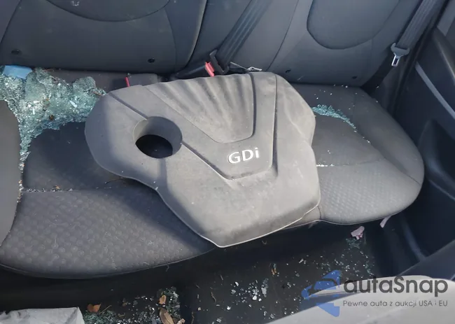 KMHCU5AE9CU023679: 42967161