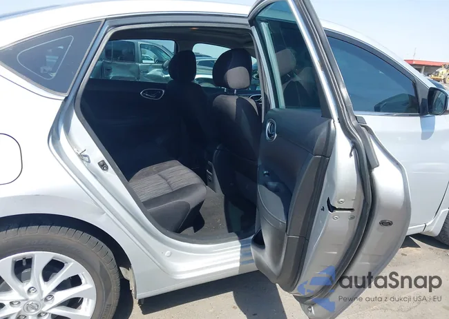 3N1AB7AP3HY335793: 42967182