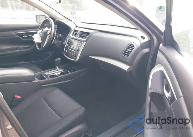 1N4AL3AP0HC276574: 42968519