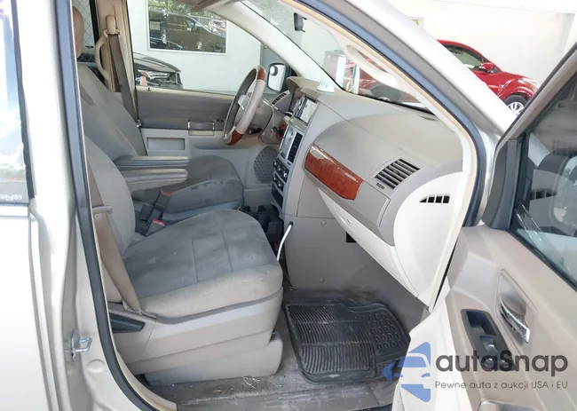 2A8HR44E39R618155: 42968538