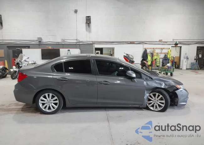 2HGFB2F84CH612152: 42968604