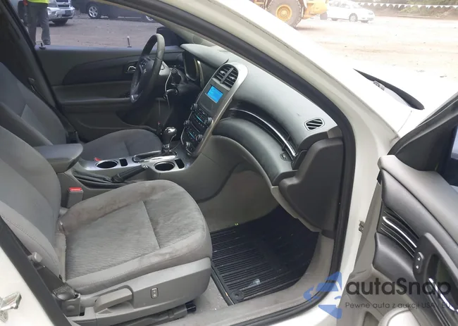 1G11B5SL5FF182747: 42968641