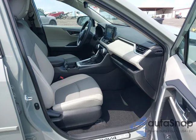 2T3C1RFV3MW146895: 42968730