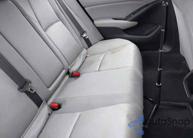 1HGCV1F10KA059472: 42968788