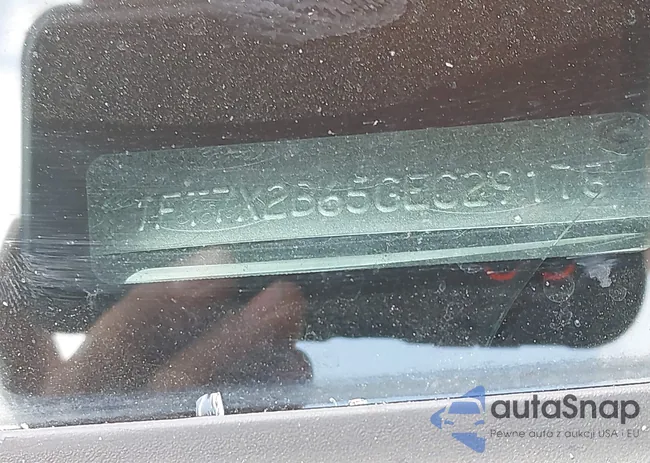 1FT7X2B65GEC29178: 42968795