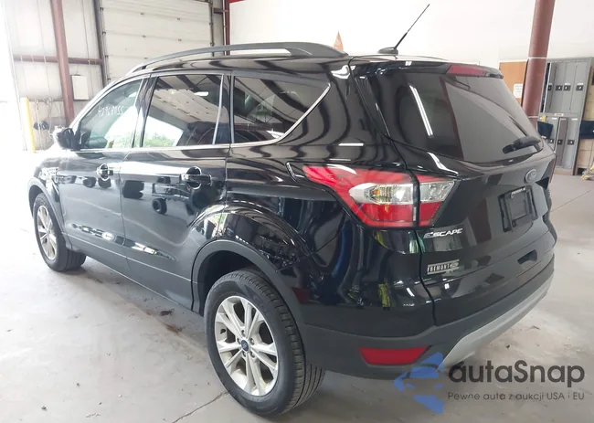 1FMCU9GD3JUC75219: 42968055