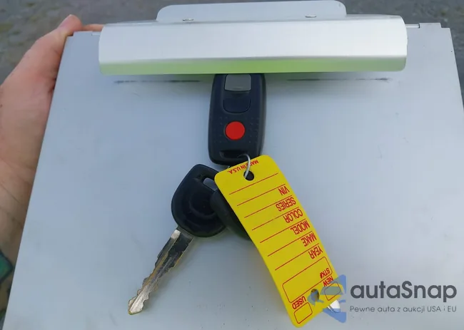 JM1BK32F681186204: 42968218