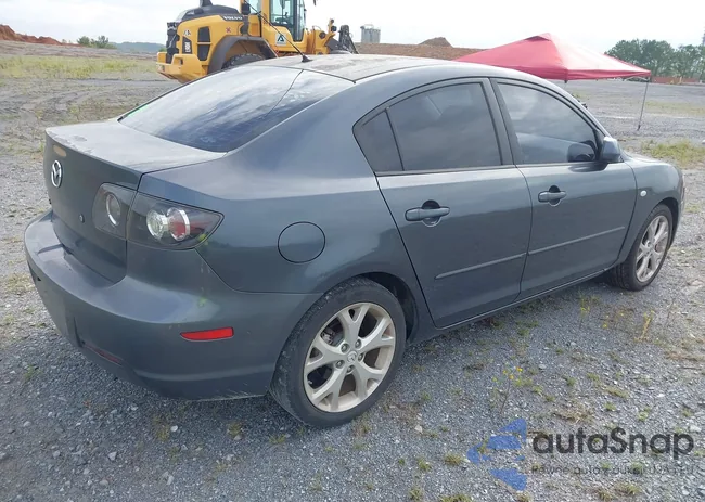 JM1BK32F681186204: 42968218