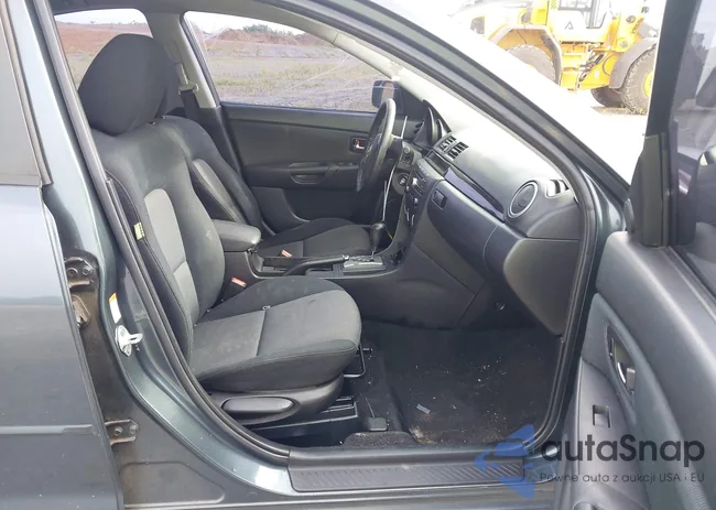 JM1BK32F681186204: 42968218