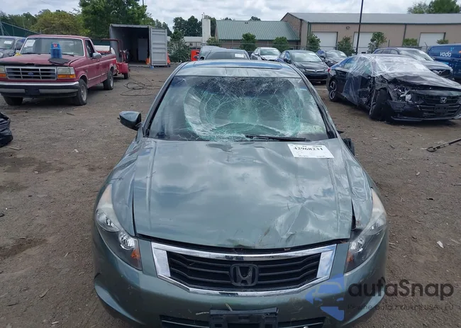 1HGCP26789A125622: 42968231