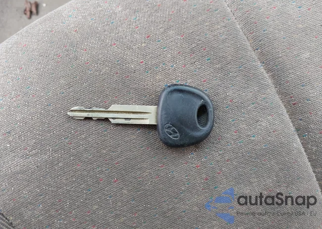 KMHCF35G12U230303: 42969384