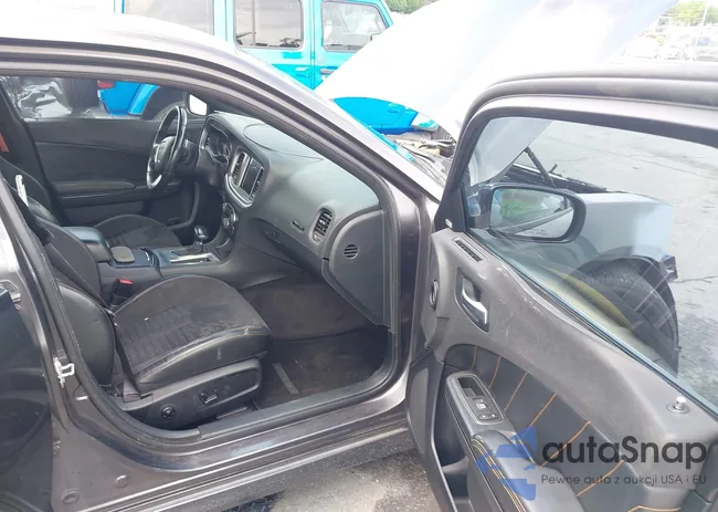 2C3CDXGJ9HH567568: 42969669